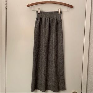 High waisted knit pencil skirt